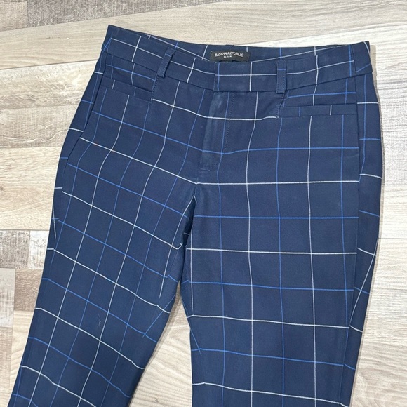 Banana republic blue plaid “Sloan fit” pant ❤️ - Picture 5 of 8